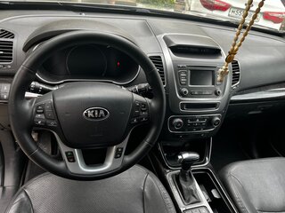 2012 Kia Sorento II Рестайлинг, серый, 1800000 рублей, вид 4