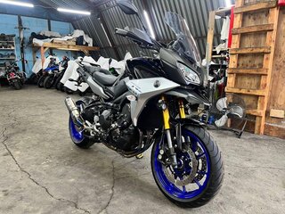 2020 Yamaha MT-09 Tracer (FJ-09), чёрный, 1250000 рублей, вид 4