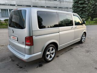 2012 Volkswagen Multivan T5 Рестайлинг, серебристый, 2000000 рублей, вид 3