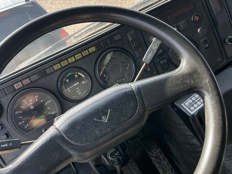 2009 МАЗ 5516, белый, 1100000 рублей, вид 4