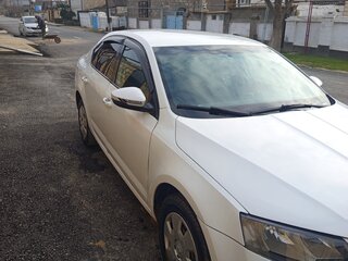2016 Skoda Octavia III (A7), белый, 770000 рублей, вид 3