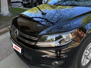 2012 Volkswagen Tiguan I Рестайлинг, чёрный, 1400000 рублей, вид 2