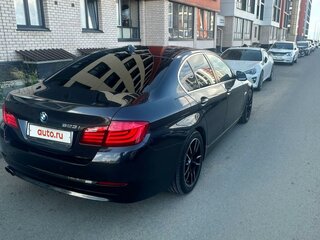 2011 BMW 5 серии 523i VI (F10/F11/F07), чёрный, 2050000 рублей, вид 3