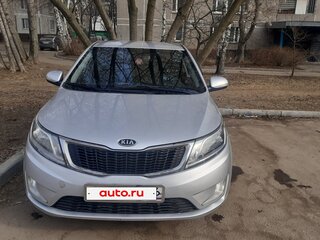 2012 Kia Rio 4-speed III, серый, 800000 рублей, вид 1