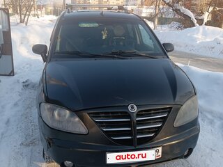 2007 SsangYong Rodius I Рестайлинг, чёрный, 599000 рублей, вид 2