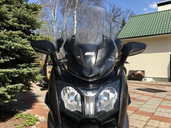 2015 BMW C 650 GT, серый - вид 1