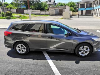 2016 Ford Focus III Рестайлинг, серый, 1130000 рублей, вид 3