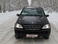 2001 Mercedes-Benz M-Класс 430 I (W163), чёрный - вид 4