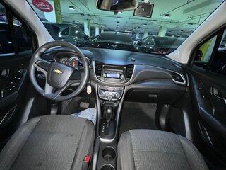 2018 Chevrolet Trax I Рестайлинг, чёрный, 960000 рублей, вид 5