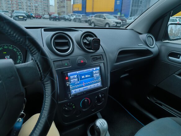 2007 Ford Fiesta Mk5, серый, 310000 рублей - вид 12