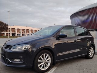 2015 Volkswagen Polo V Рестайлинг, серый, 883010 рублей, вид 3