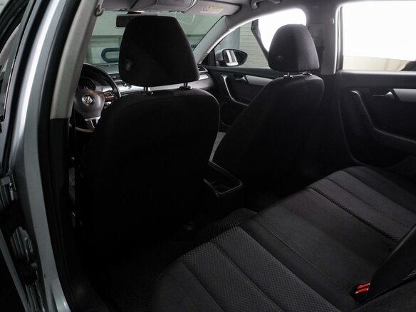 2012 Volkswagen Passat B7, серебристый, 899000 рублей - вид 10