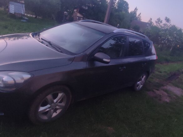 2011 Kia Ceed I Рестайлинг, серебристый, 640000 рублей - вид 4