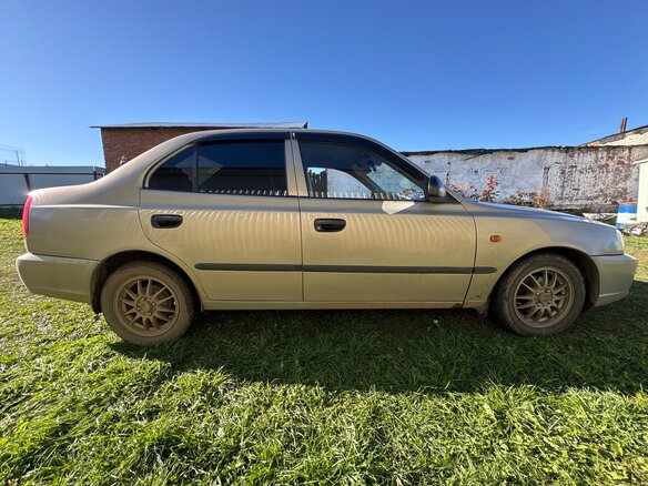 2008 Hyundai Accent ТагАЗ II, бежевый, 330000 рублей - вид 1