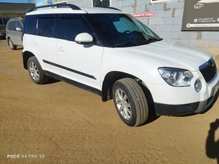 2013 Skoda Yeti I, белый, 800000 рублей, вид 1
