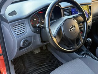 2009 Kia Rio II, оранжевый, 550000 рублей, вид 5