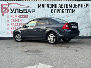 2009 Ford Focus II Рестайлинг, серый, 620000 рублей, вид 4