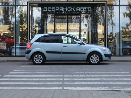 2007 Kia Rio II, серый, 610000 рублей, вид 2