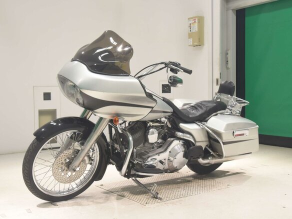 2006 Harley-Davidson Road Glide, серебристый, 797000 рублей - вид 3