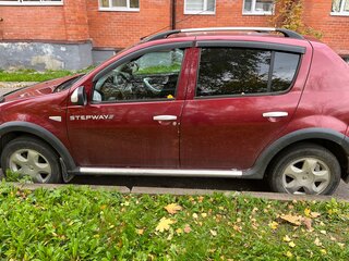 2014 Renault Sandero Stepway I, красный, 550000 рублей, вид 1