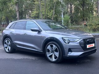 2019 Audi e-tron 55 I, серый, 4390000 рублей, вид 2