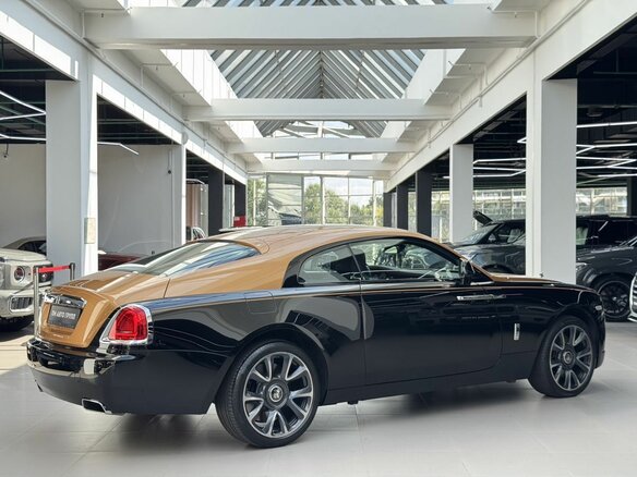 2017 Rolls-Royce Wraith, чёрный, 25790000 рублей - вид 11