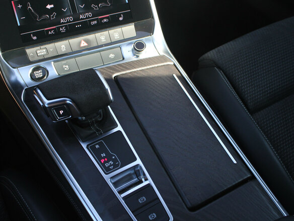 2020 Audi A7 55 TFSI II (4K), чёрный, 6390000 рублей - вид 12