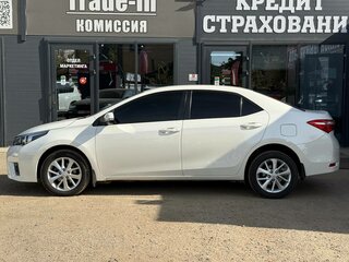 2015 Toyota Corolla XI (E160, E170, E180), белый, 1400000 рублей, вид 5