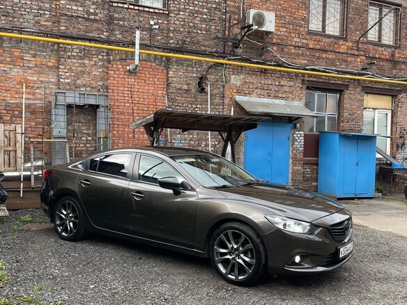 2015 Mazda 6 III (GJ) Рестайлинг, коричневый, 1800000 рублей - вид 3