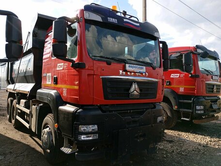 2023 Sinotruk Howo T5G, красный, 6050000 рублей, вид 2