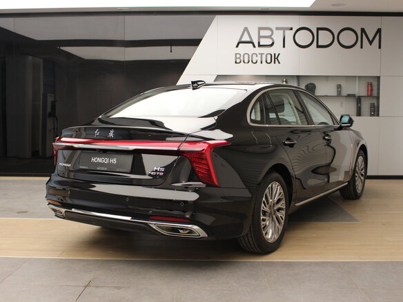 2025 Hongqi H5 II, чёрный - вид 31