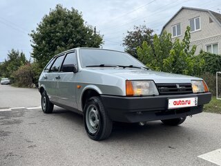 2004 Lada (ВАЗ) 21093i, серебристый, 500000 рублей, вид 2