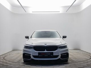 2019 BMW 5 серии 530i xDrive VII (G30/G31/G38), белый, 3698000 рублей, вид 2