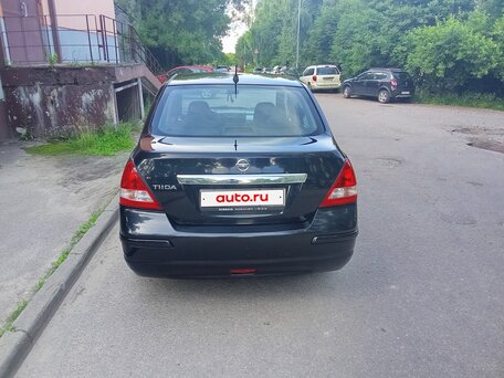2011 Nissan Tiida I Рестайлинг, чёрный, 550000 рублей, вид 2