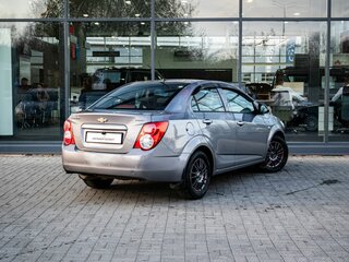 2012 Chevrolet Aveo II, серый, 530000 рублей, вид 2