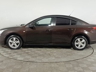 2013 Chevrolet Cruze I Рестайлинг, коричневый, 870000 рублей, вид 4