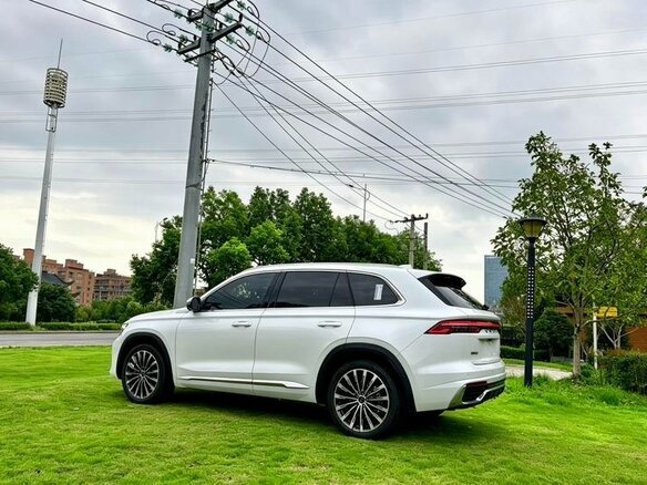 2026 Geely Xingyue L I Рестайлинг 2, белый, 4377700 рублей - вид 5