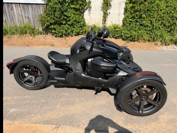 2022 BRP Can-Am Ryker, чёрный, 750000 рублей