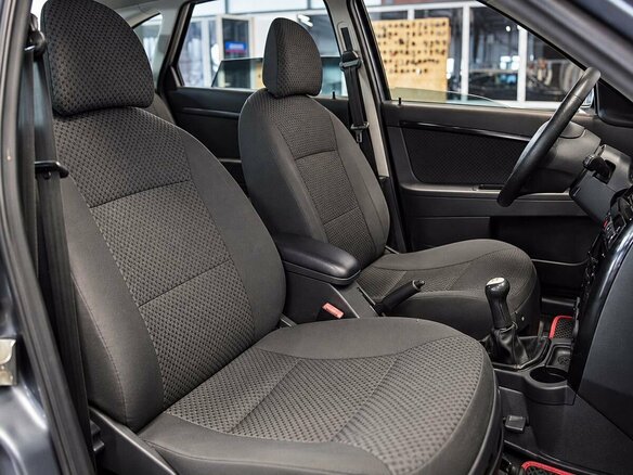 2013 Lada (ВАЗ) Priora I, серый, 449000 рублей - вид 9