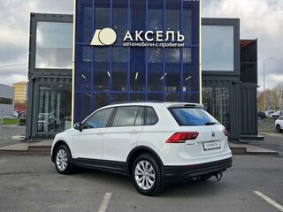 2020 Volkswagen Tiguan II, белый, 2575000 рублей, вид 3