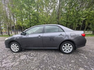 2010 Toyota Corolla X (E140, E150) Рестайлинг, серый, 1000000 рублей, вид 4