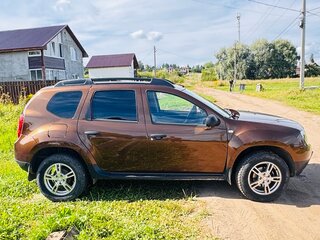 2014 Renault Duster I, коричневый, 990000 рублей, вид 4