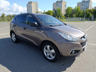 2013 Hyundai ix35 I, коричневый, 1080000 рублей, вид 1