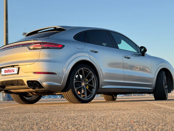2019 Porsche Cayenne S Coupé III, серый, 8500000 рублей - вид 12