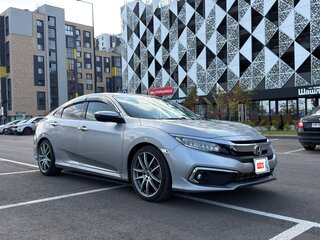 2020 Honda Civic X Рестайлинг, серебристый, 2390000 рублей, вид 3