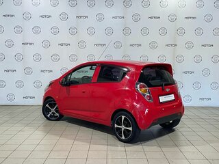 2012 Chevrolet Spark III, красный, 499000 рублей, вид 2