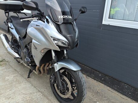 2011 Honda CBF 1000, серебристый, 580000 рублей, вид 2