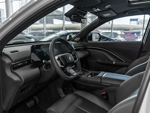 2026 Changan UNI-S I Рестайлинг, белый, 3249900 рублей - вид 17