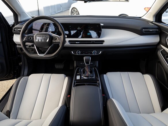 2025 BAIC U5 Plus, чёрный, 2556000 рублей - вид 15
