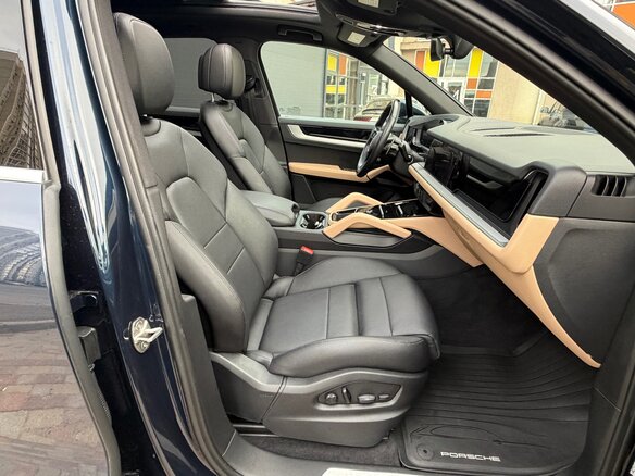 2023 Porsche Cayenne III Рестайлинг, синий, 7140000 рублей - вид 16